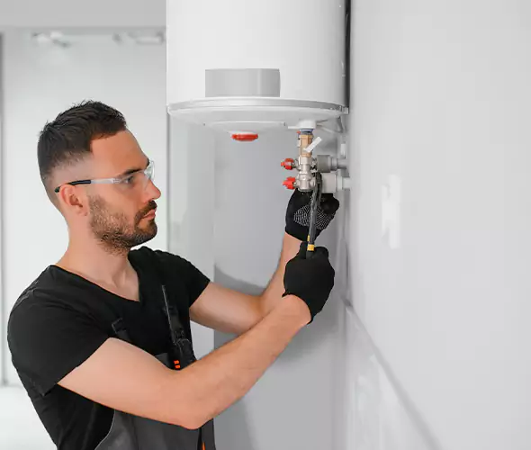 Expert Plumber for Water Heater Expansion Tank Installation in South Miami Heights, FL