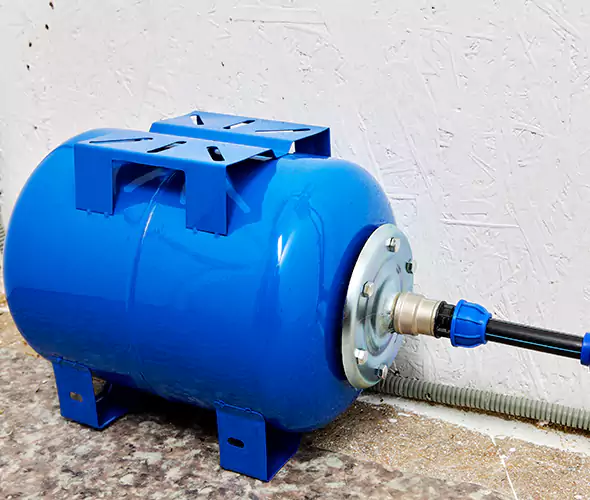 Expert Plumber for Well Pressure Tank Replacement in South Miami Heights, FL: Schedule Affordable Tank Replacement Services with Us