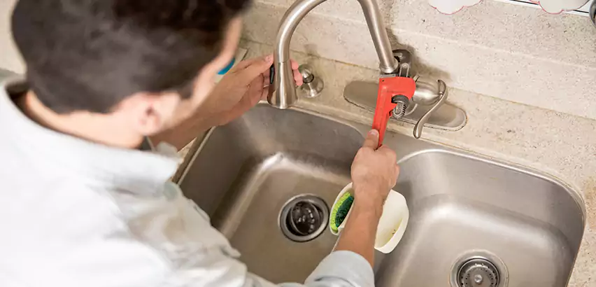 Faucet Repair in South Miami Heights