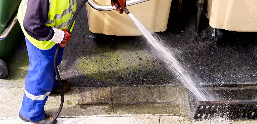 Storm Drain Jetting in South Miami Heights